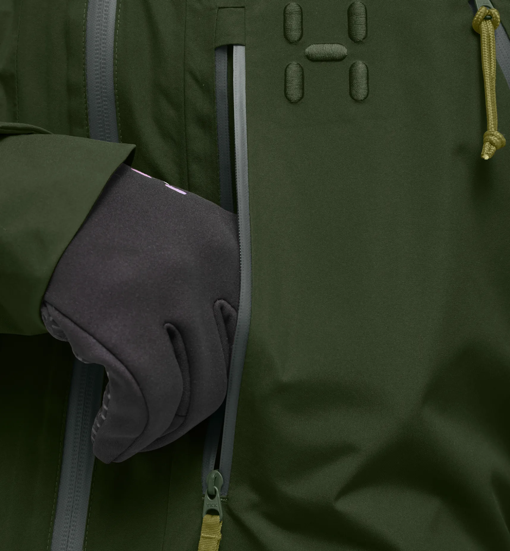 Latnja GTX Insulated Jacket Men